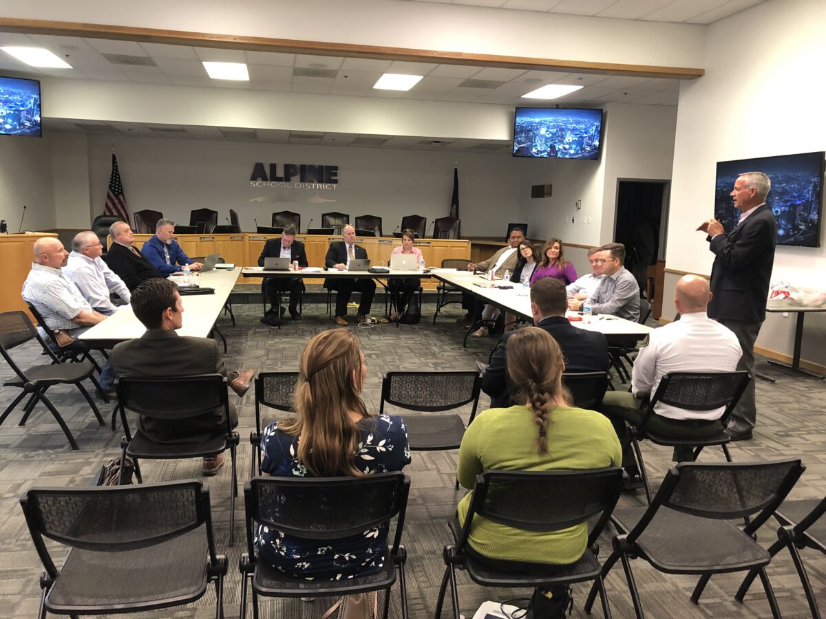 Representatives discuss pros, cons of changing Utah County government